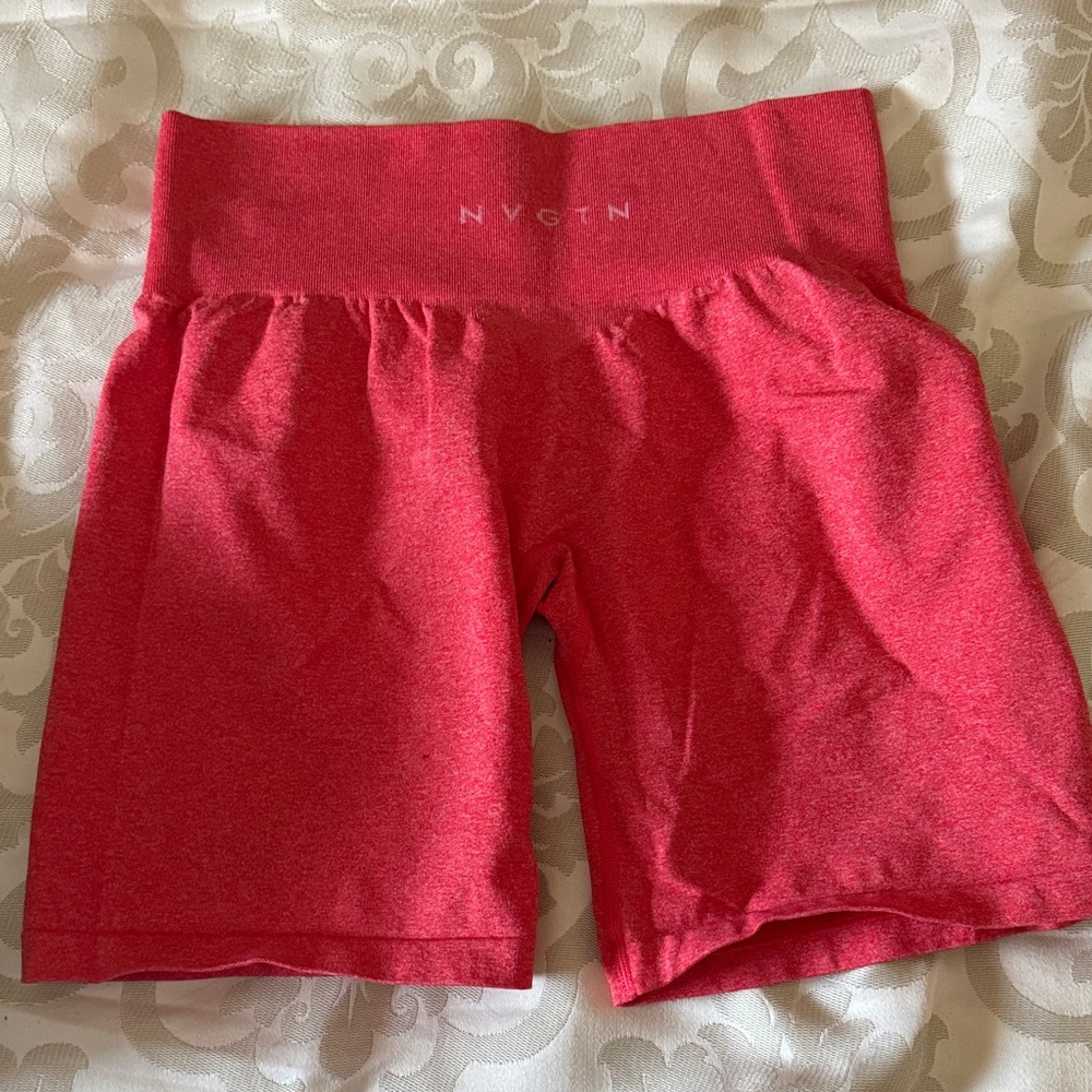 NVGTN Women's Vibrant Red Bike Shorts